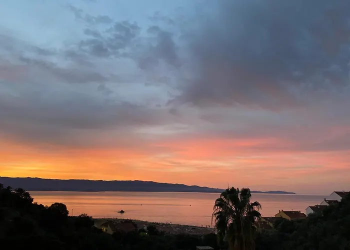 Duplex Vue Mer Sanguinaires Ajaccio 500 M Plage 2 Chambres 2 Balcons Clim * Ajaccio (Corsica)