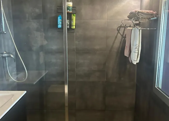 Duplex F4-2 Balcons Face A La *