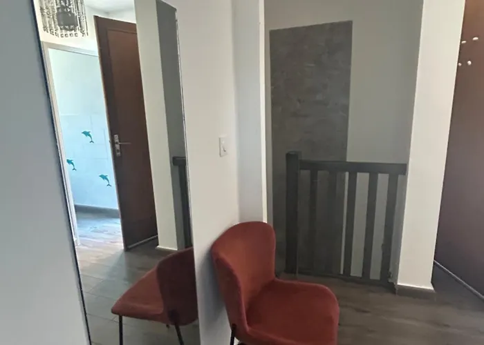 Duplex F4-2 Balcons Face A La דירה *